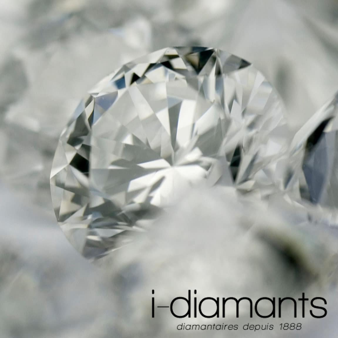 Diamant : les avantages d’acheter en ligne avec i-diamants
