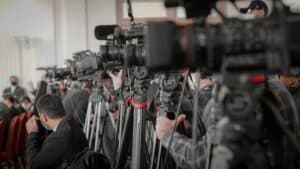 relation presse